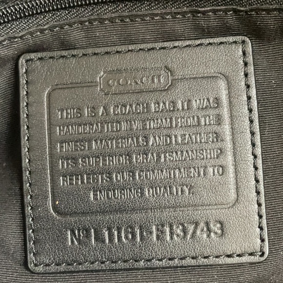 Coach Black signature satchel - Picture 8 of 11